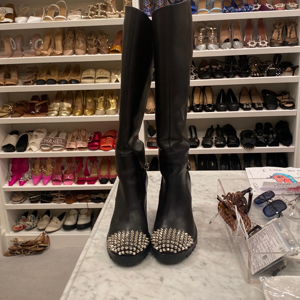 Sexy rubber heeled boots!!